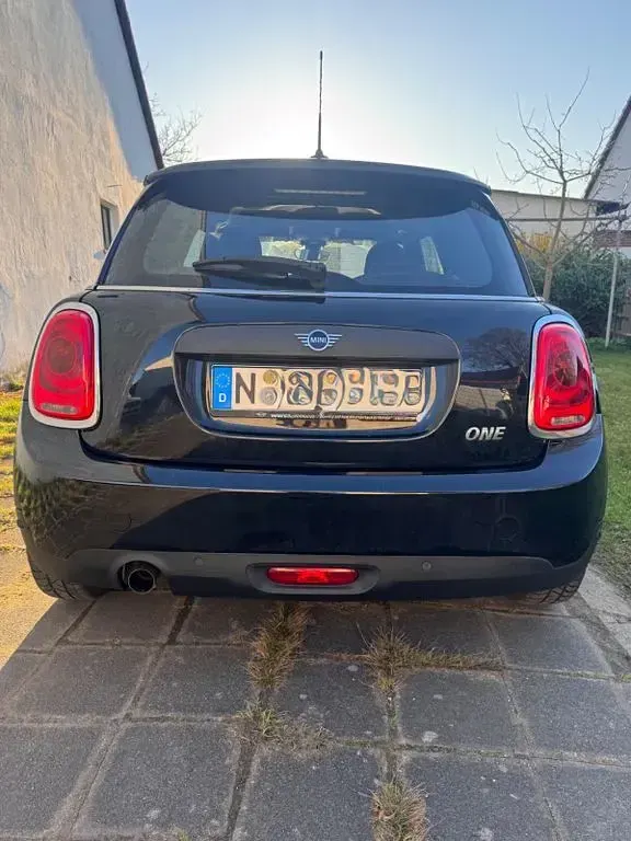 Gebraucht Mini ONE 102 PS (75 kW) 2019 Schwarz Kleinwagen