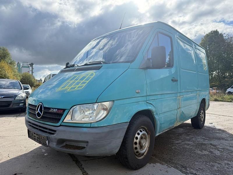 Blau Gebraucht 2004 Mercedes Sprinter Van | 3.999 € - Bild 1/4