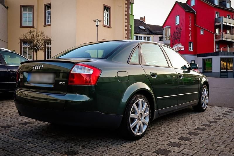 Gebraucht Audi A4 S-Line 131 PS (96 kW) 2001 Grün Limousine