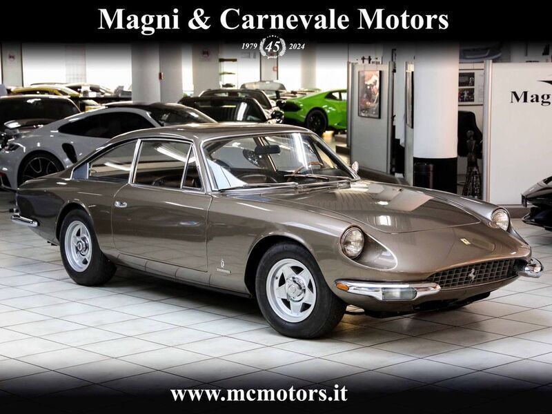 Braun Gebraucht 1971 Ferrari 365 | 228.500 € - Bild 1/4