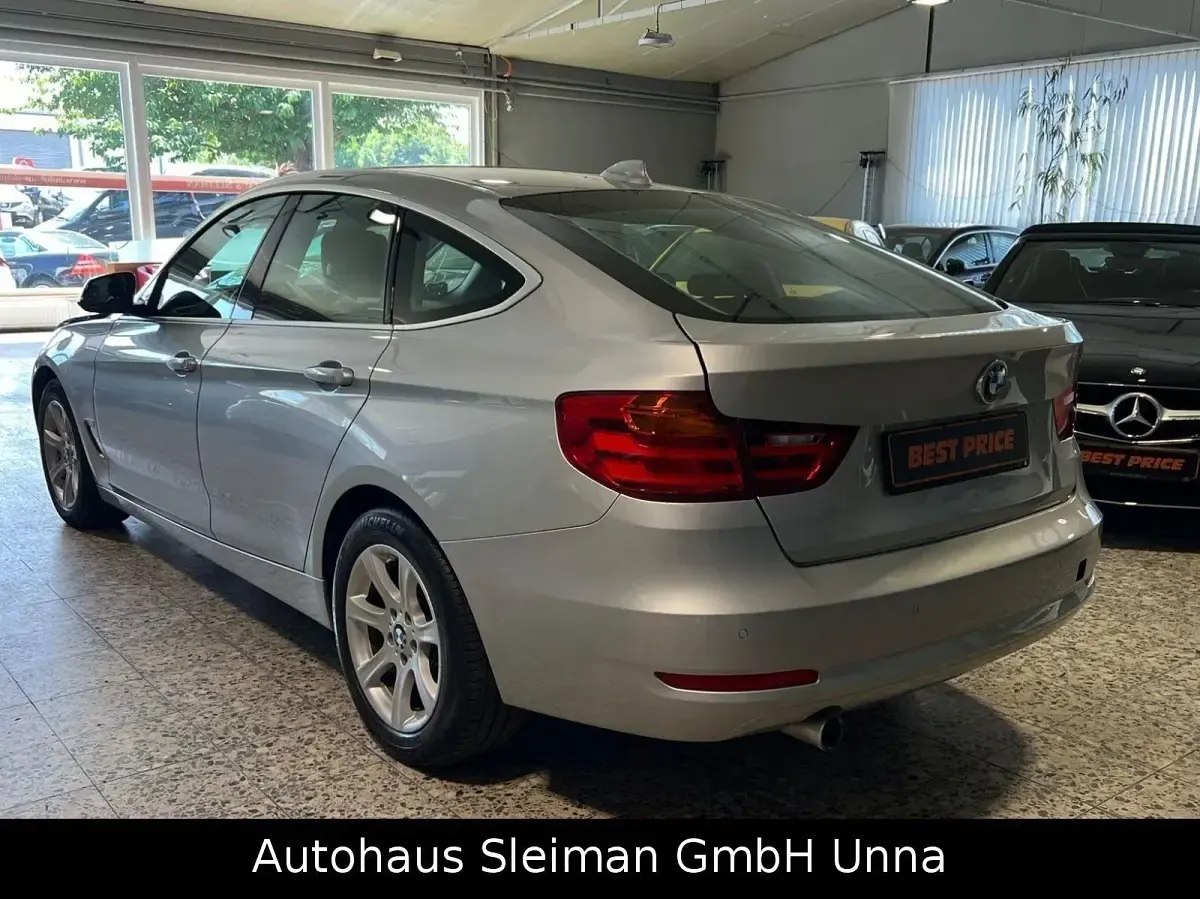 Gebraucht BMW 320 Advantage 184 PS (135 kW) 2016 Silber Limousine