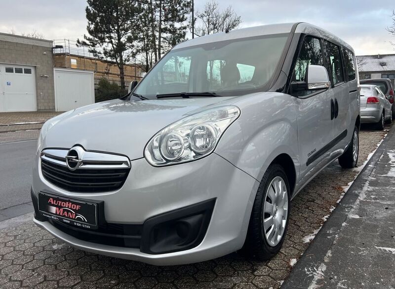 Silber Gebraucht 2018 Opel Combo Van / Kleinbus | 9.990 € (Teuer) - Bild 1/4