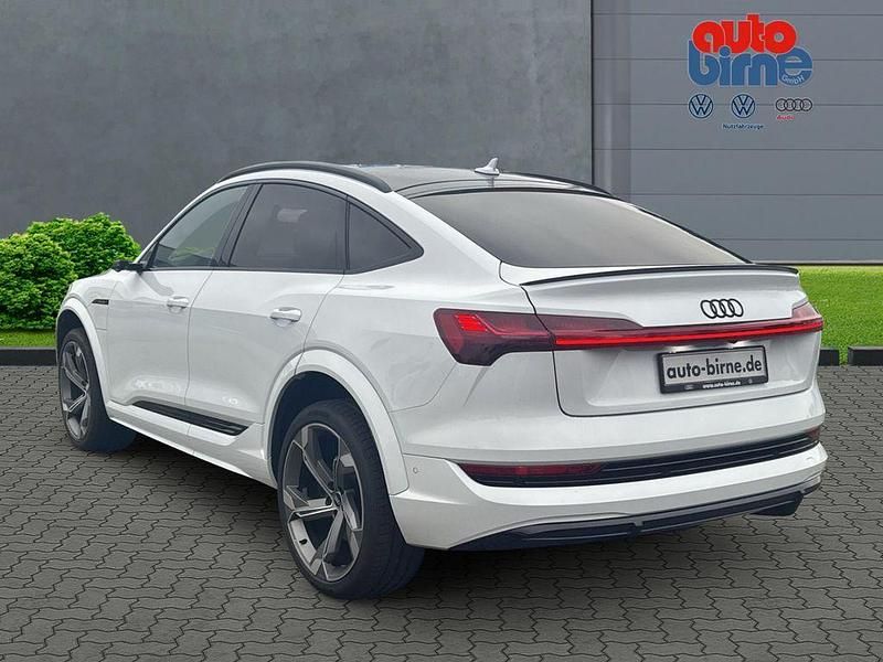 Gebraucht Audi e-tron Sportback Performance 369 kW (503 PS) 2021 Gletscherweiß metallic SUV