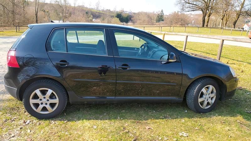 Gebraucht VW Golf V 105 PS (77 kW) 2007 Schwarz Limousine