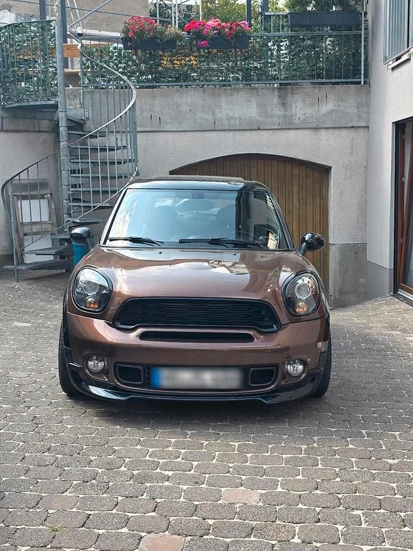 Braun Gebraucht 2012 Mini Paceman SUV | 9.999 € - Bild 1/4