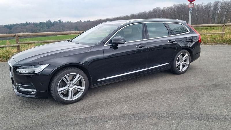 Gebraucht Volvo V90 Inscription 235 PS (172 kW) 2016 Schwarz Kombi