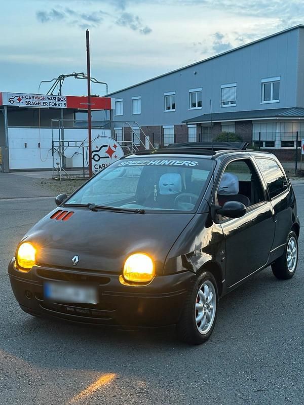 Schwarz Gebraucht 2002 Renault Twingo Kleinwagen | 600 € (Guter Preis) - Bild 1/4