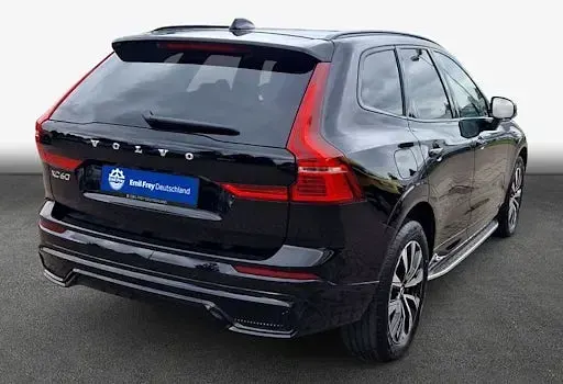 Gebraucht Volvo XC60 Plus 197 PS (144 kW) 2023 Schwarz SUV