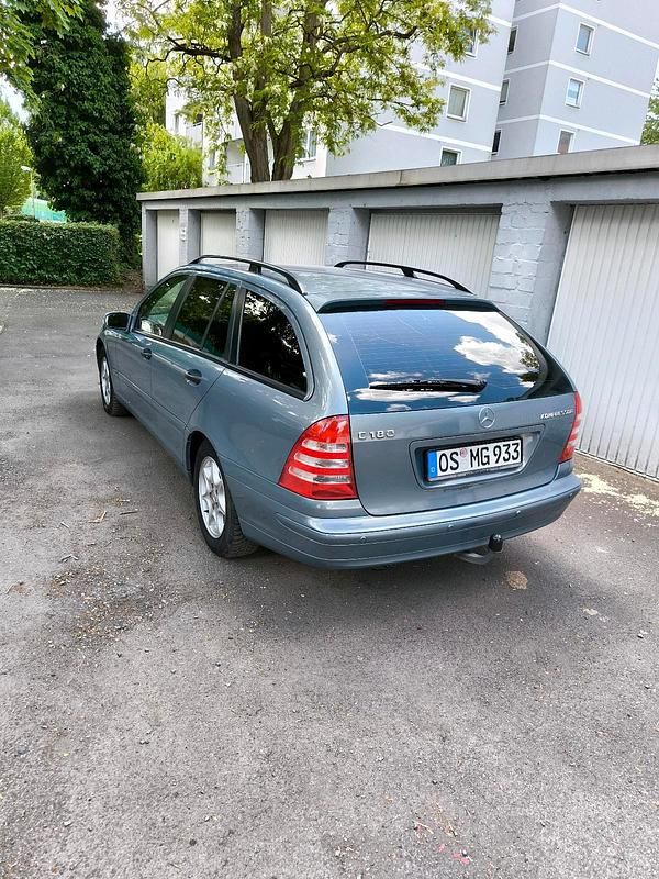 Andere farben Gebraucht 2004 Mercedes C180 Kombi | 1.399 € (Superpreis) - Bild 1/4