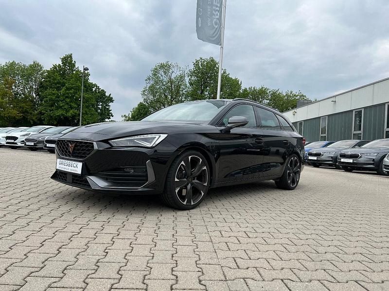Mitternachtsschwarz Gebraucht 2024 Cupra Leon VZ Kombi | 35.990 € (Guter Preis) - Bild 1/4