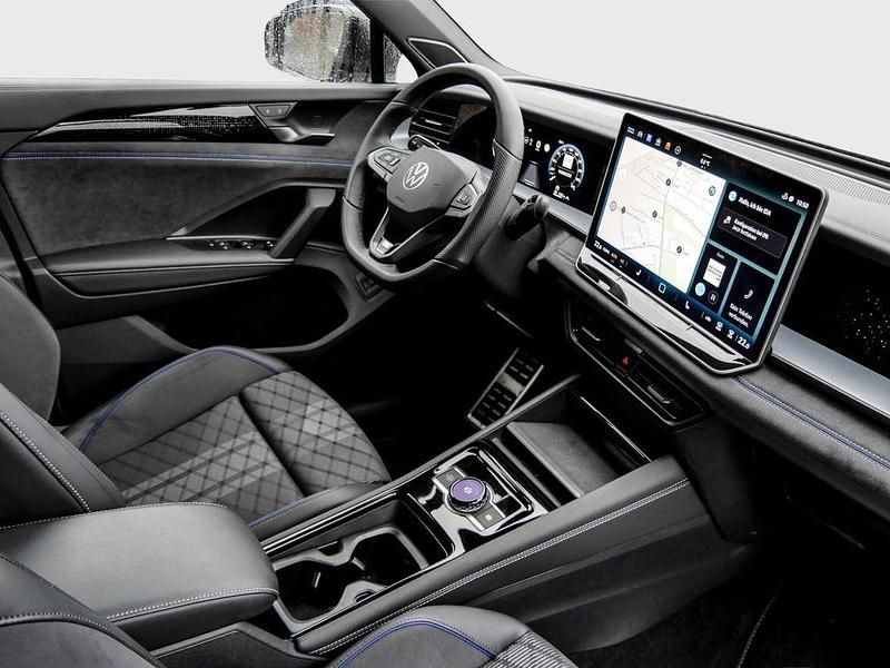 Gebraucht VW Tayron R-line 150 PS (110 kW) 2025 Violett SUV