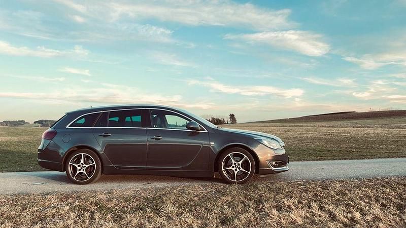 Gebraucht Opel Insignia OPC 163 PS (119 kW) 2014 Grau Kombi