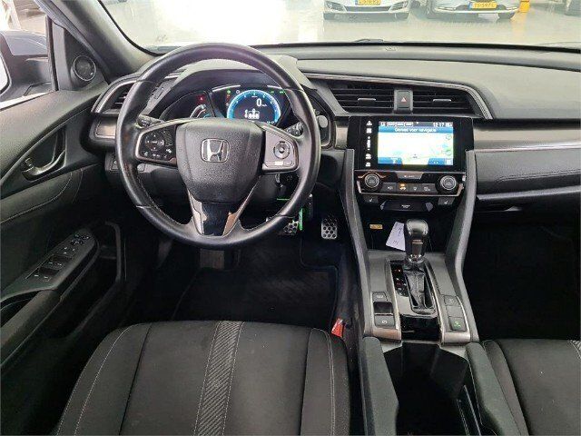 Gebraucht Honda Civic 126 PS (92 kW) 2019 Blau Limousine