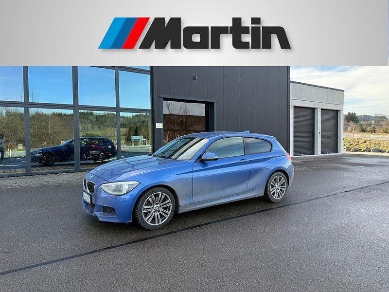 Blau Gebraucht 2014 BMW 120 M Sport Kleinwagen | 11.990 € (Fairer Preis) - Bild 1/3