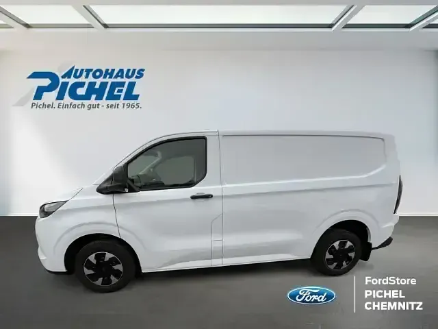 Gebraucht Ford Transit Trend 160 kW (218 PS) 2024 Frozen white (weiss) Limousine