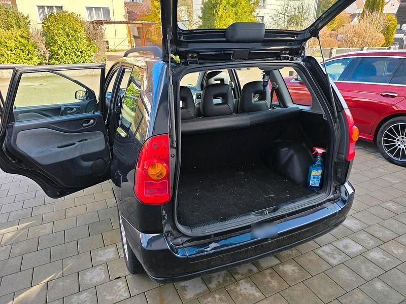 Gebraucht Mitsubishi Space Star 112 PS (82 kW) 2004 Schwarz Van / Kleinbus