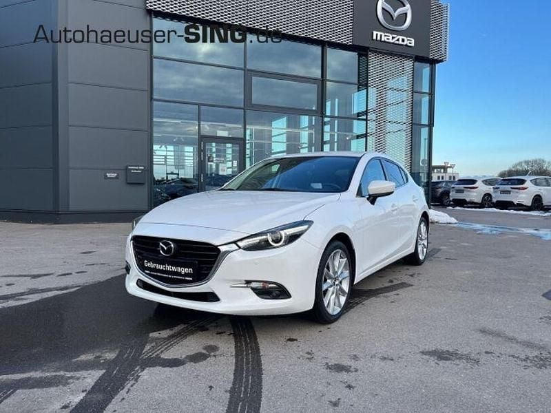 Snowflake white pearl Gebraucht 2018 Mazda 3 Sports-Line Limousine | 14.990 € (Etwas zu teuer) - Bild 1/4