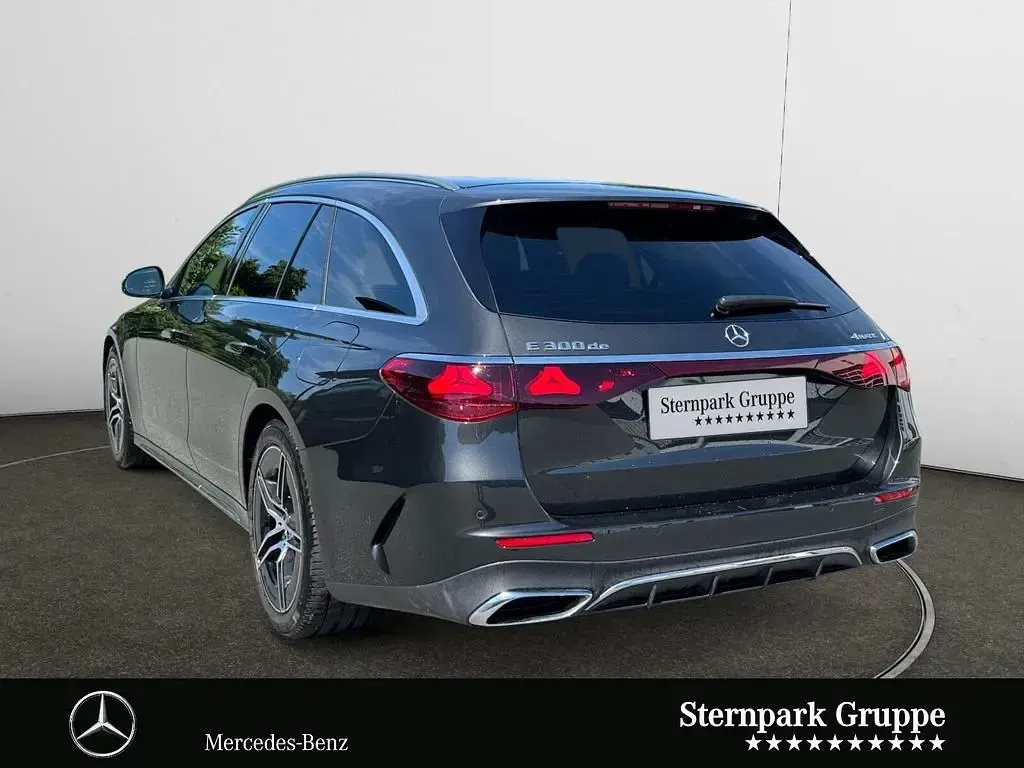 Gebraucht Mercedes E300 AMG 197 PS (144 kW) 2024 Lack graphitgrau Kombi
