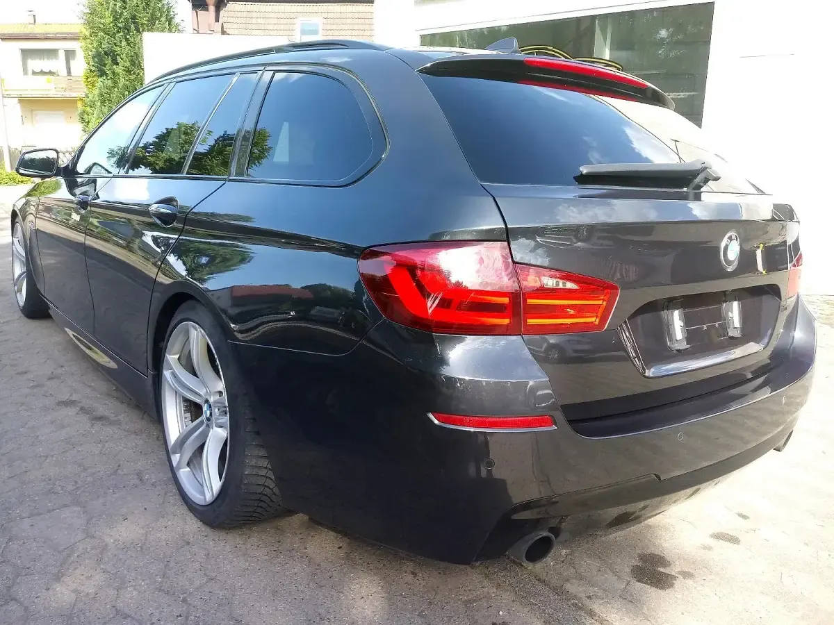 Gebraucht BMW 535 M Sport 313 PS (230 kW) 2011 Grau Kombi