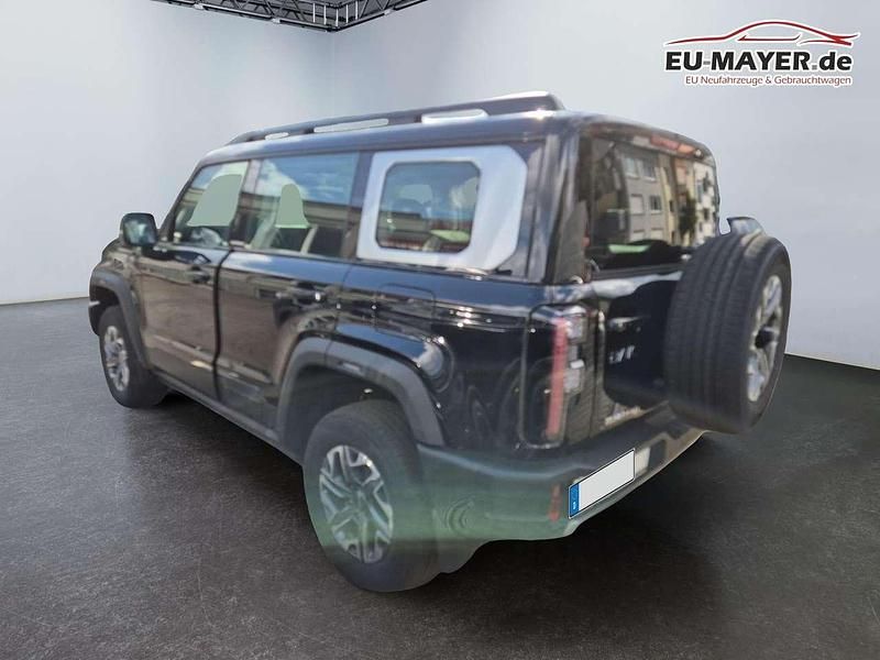 Nowe Baic BJ40 234 KM (172 kW) 2026 Waehlbar SUV