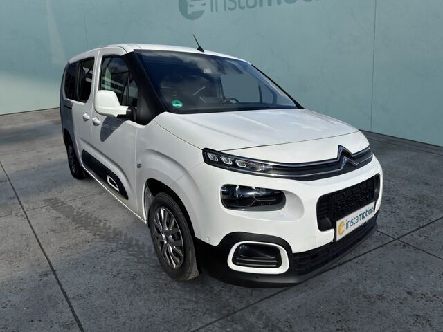 Weiß Gebraucht 2020 Citroën Berlingo Feel Van / Kleinbus | 24.490 € (Etwas zu teuer) - Bild 1/2