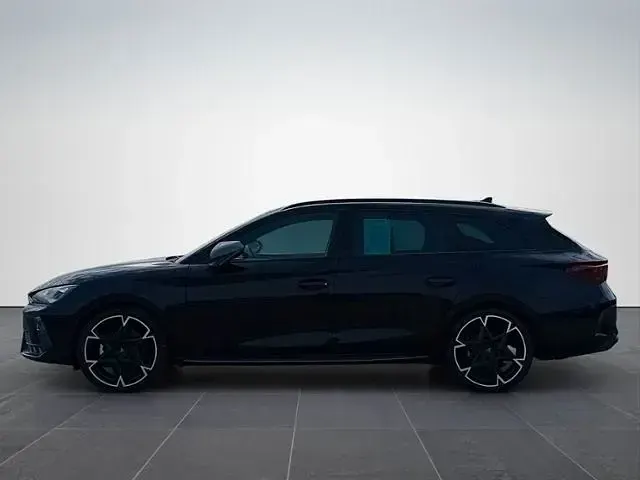 Neu Cupra Leon 150 PS (110 kW) 2025 Schwarz Limousine