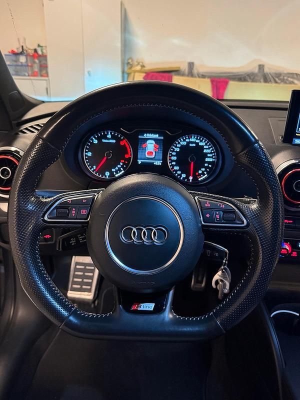 Gebraucht Audi A3 S-Line 184 PS (135 kW) 2013 Grau Limousine