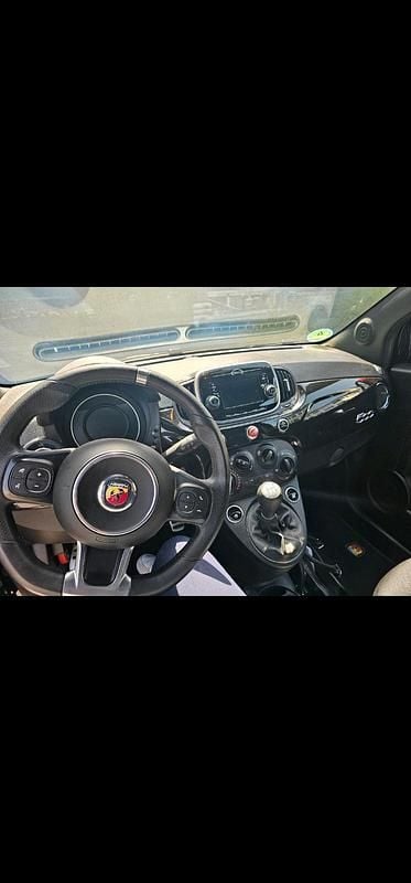 Gebraucht Abarth 595 145 PS (106 kW) 2018 Schwarz Kleinwagen