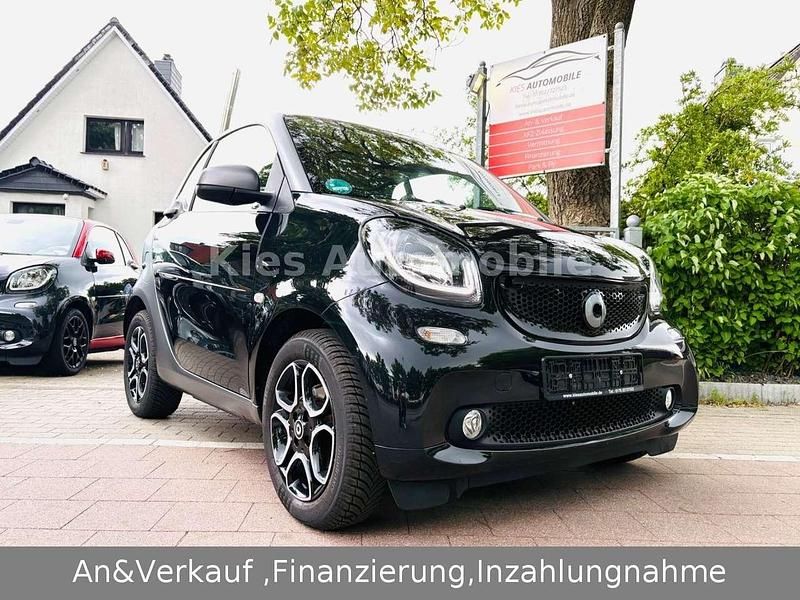 Grau Gebraucht 2017 Smart ForTwo Coupé Prime Kleinwagen | 15.970 € (Fairer Preis) - Bild 1/4