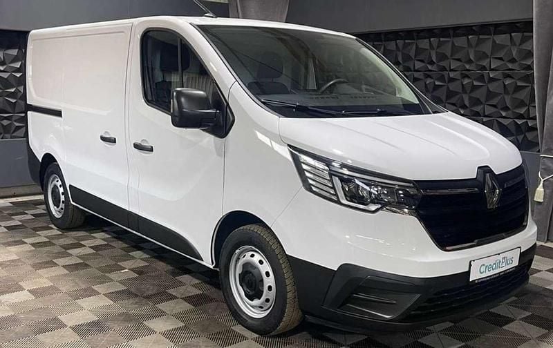 Gebraucht Renault Trafic Komfort 110 PS (80 kW) 2022 Weiß Van / Kleinbus