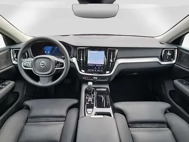Gebraucht Volvo V60 Plus 398 PS (292 kW) 2025 Blau Kombi