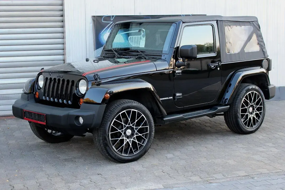 Gebraucht Jeep Wrangler 285 PS (209 kW) 2013 Schwarz SUV