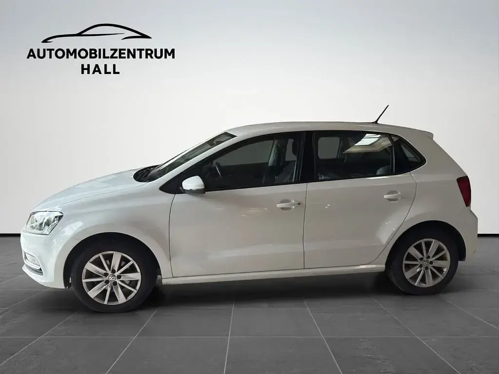 Gebraucht VW Polo Highline 90 PS (66 kW) 2015 Weiß Limousine