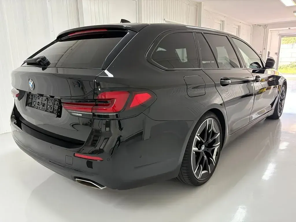 Gebraucht BMW 540 Performance 333 PS (244 kW) 2022 Schwarz ii Kombi