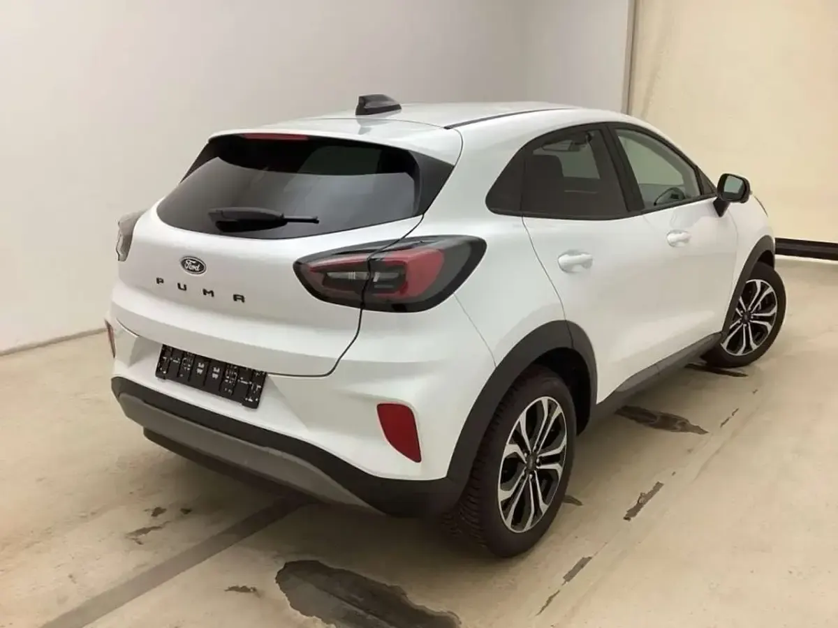 Neu Ford Puma Titanium 125 PS (91 kW) 2025 Weiß SUV