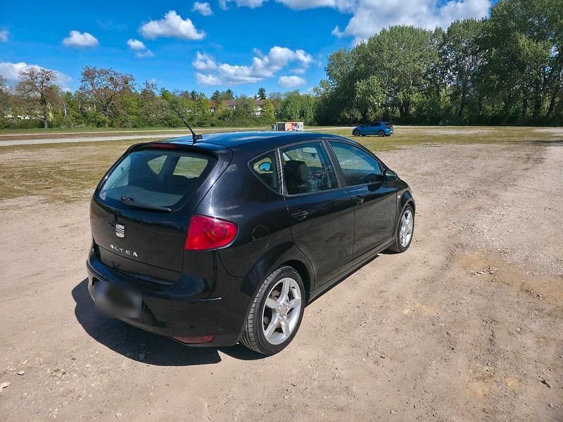 Second-hand Seat Altea 105 CP (77 kW) 2006 Monovolum