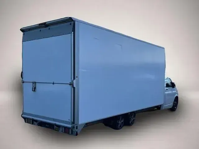 Gebraucht VW T6.1 150 PS (110 kW) 2021 Manufacturer Van