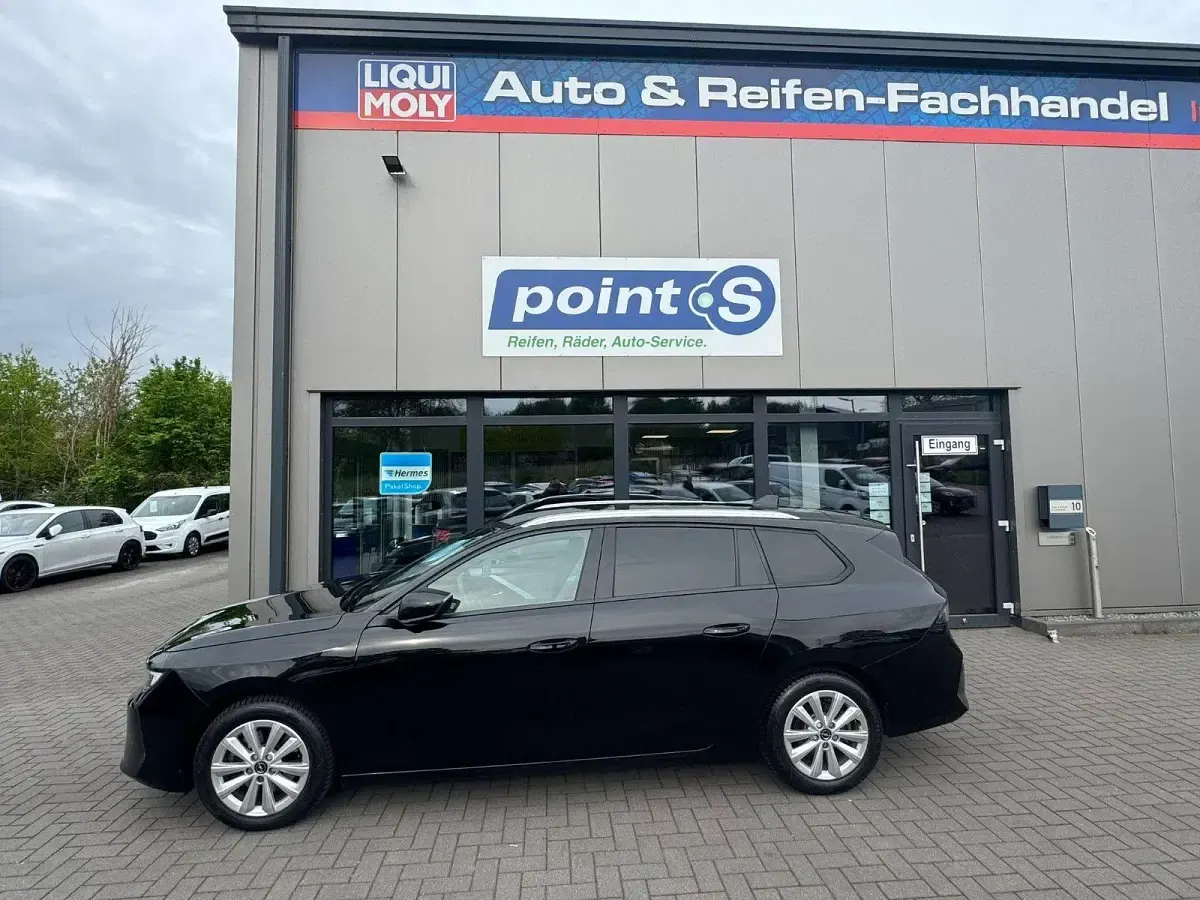 Gebraucht Opel Astra Elegance 131 PS (96 kW) 2023 Schwarz Kleinwagen