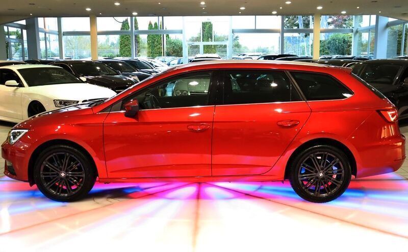 Second-hand Seat Leon ST XCELLENCE 131 CP (96 kW) 2020 Roșu Break