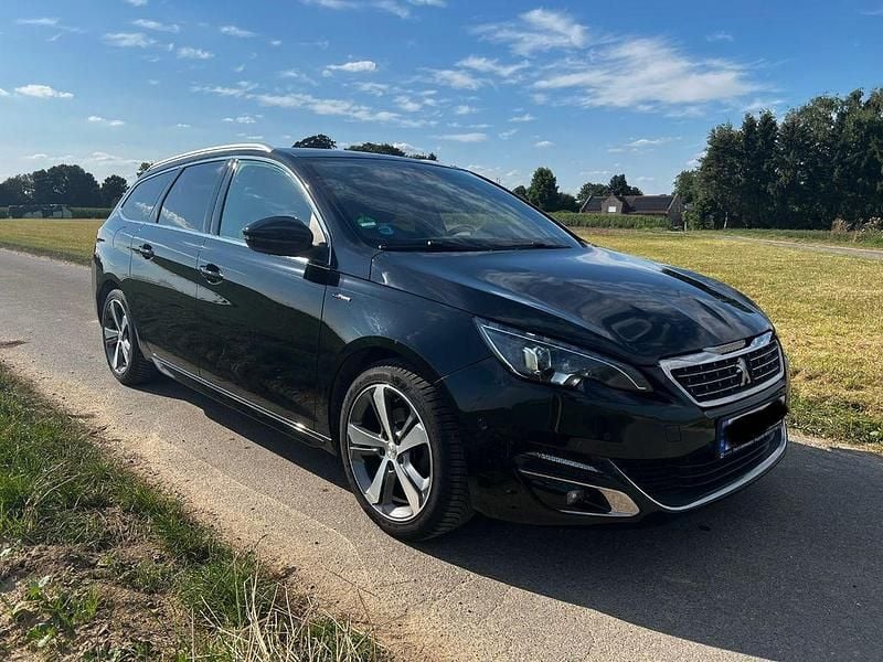Schwarz Gebraucht 2017 Peugeot 308 GT-line Limousine | 7.500 € (Superpreis) - Bild 1/4