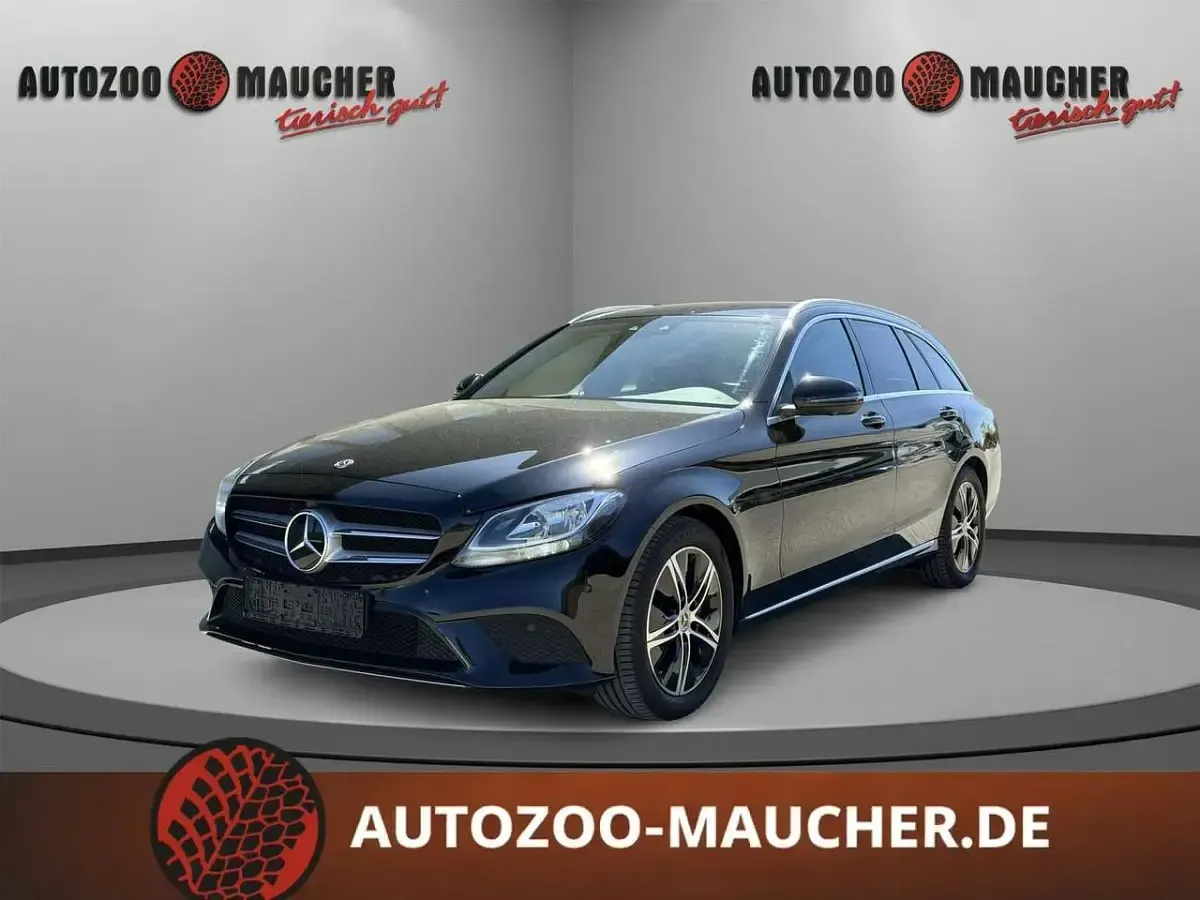 Gebraucht Mercedes C220 Avantgarde 194 PS (142 kW) 2021 Kombi