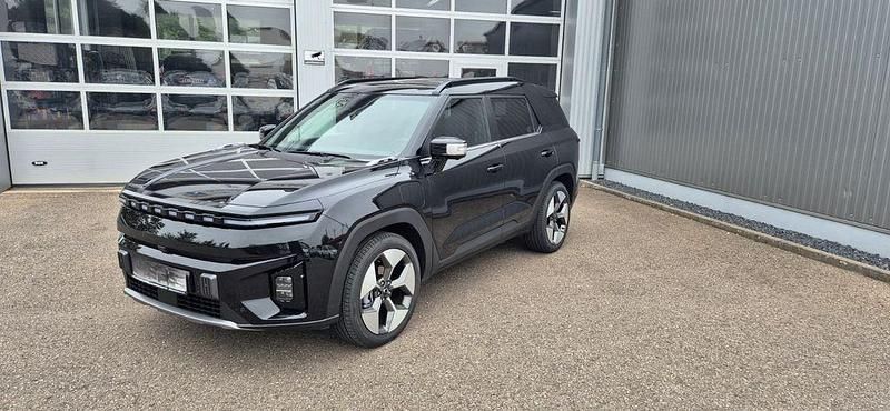 Schwarz Gebraucht 2024 Ssangyong Torres EVX SUV | 39.000 € - Bild 1/4