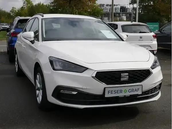 Gebraucht Seat Leon 150 PS (110 kW) 2022 Weiss Kombi