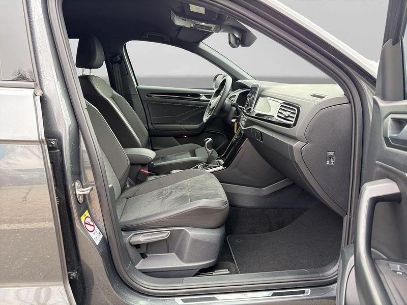 Gebraucht VW T-Roc R-line 110 PS (80 kW) 2023 Grau SUV