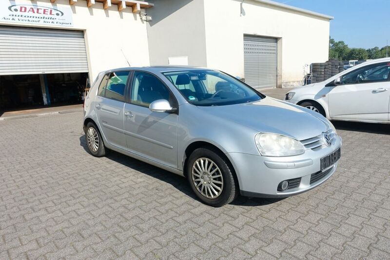 Silber Gebraucht 2008 VW Golf V United Limousine | 2.990 € (Fairer Preis) - Bild 1/4
