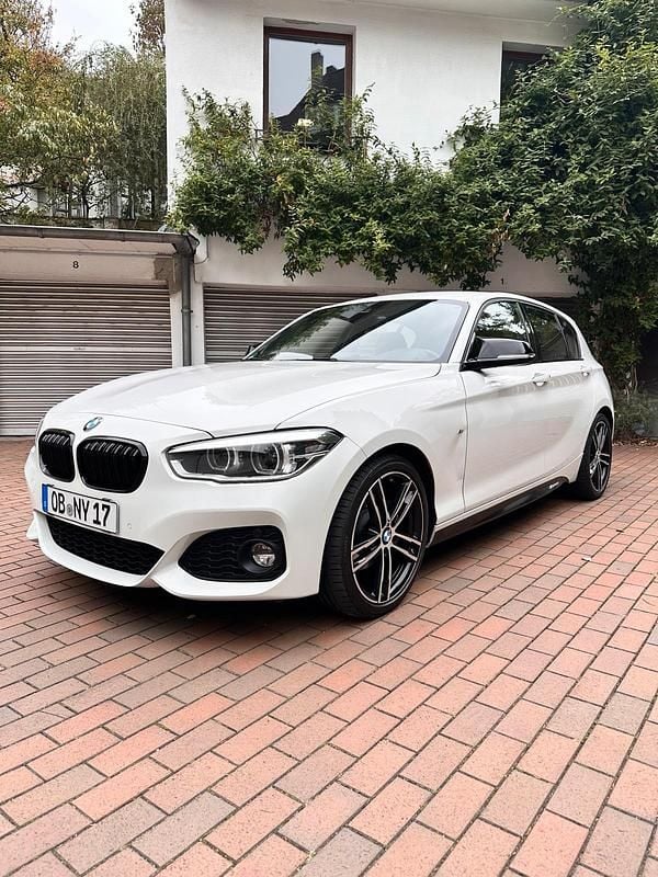 Weiß Gebraucht 2018 BMW 120 Shadowline Kleinwagen | 16.500 € (Superpreis) - Bild 1/4