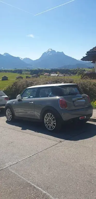 Gebraucht Mini Cooper Chili 136 PS (100 kW) 2016 Grau Kleinwagen