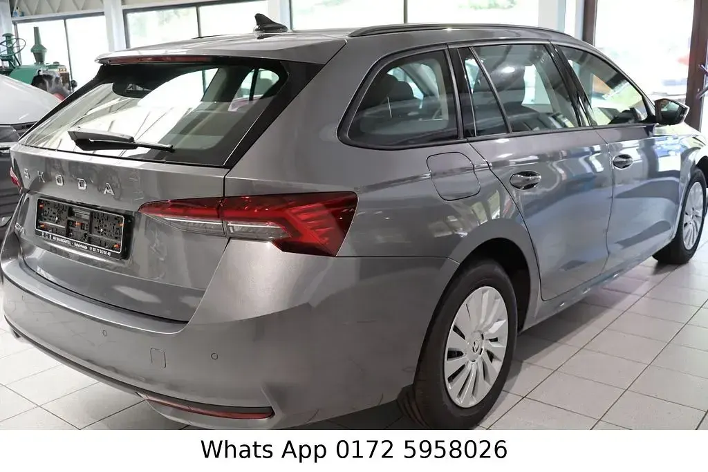 Neu Skoda Octavia Selection 116 PS (85 kW) 2026 Grau Limousine