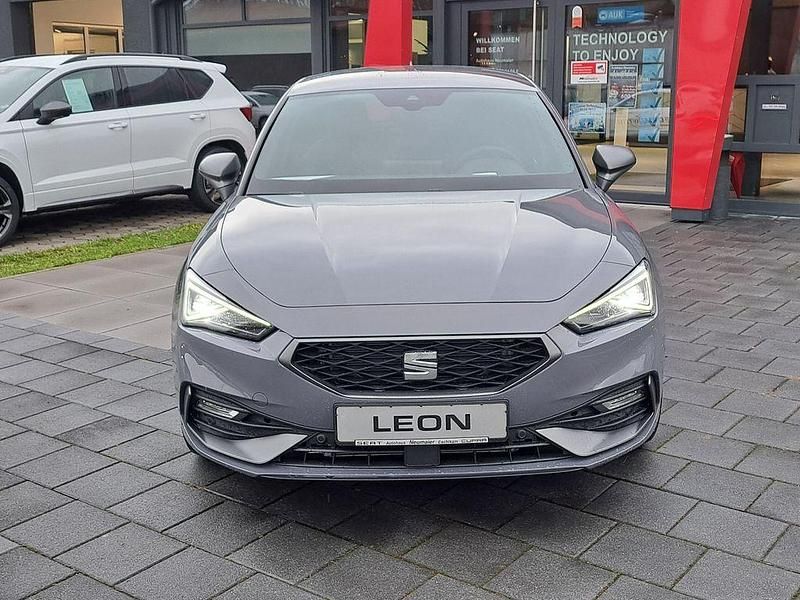 Gebraucht Seat Leon FR 150 PS (110 kW) 2024 Grau Limousine