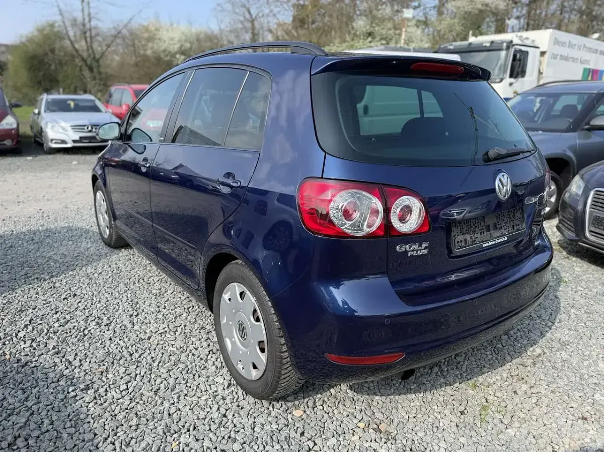 Usata VW Golf VI Style 105 CV (77 kW) 2011 Blu Utilitaria